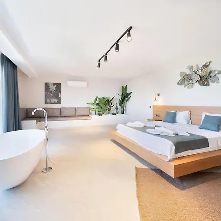 Larrisa フェティエ